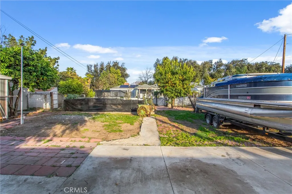 2770 Ladera Road, San Bernardino, California 92405 home-pic-35