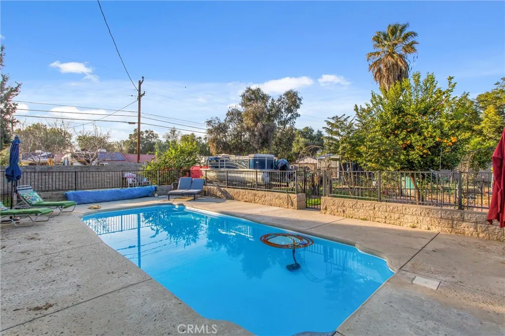 2770 Ladera Road, San Bernardino, California 92405 home-pic-32