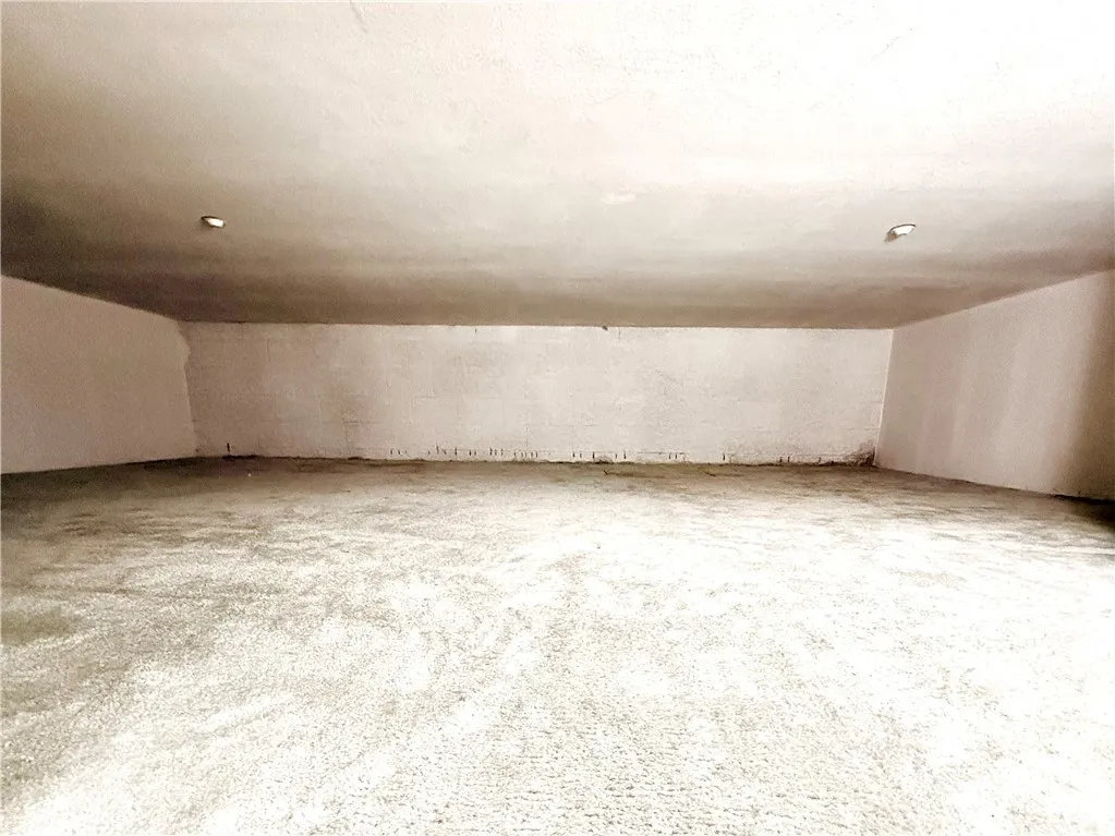 5547 Strand 103, Hawthorne, California 90250 home-pic-20