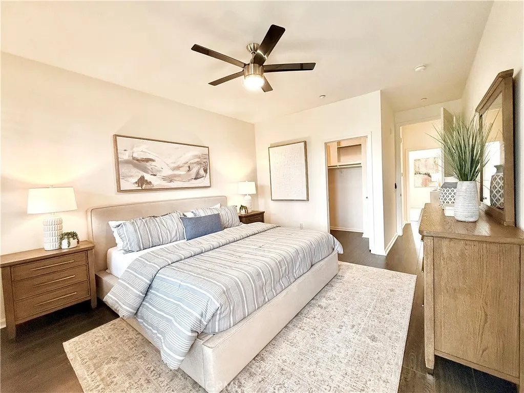 5547 Strand 103, Hawthorne, California 90250 home-pic-10