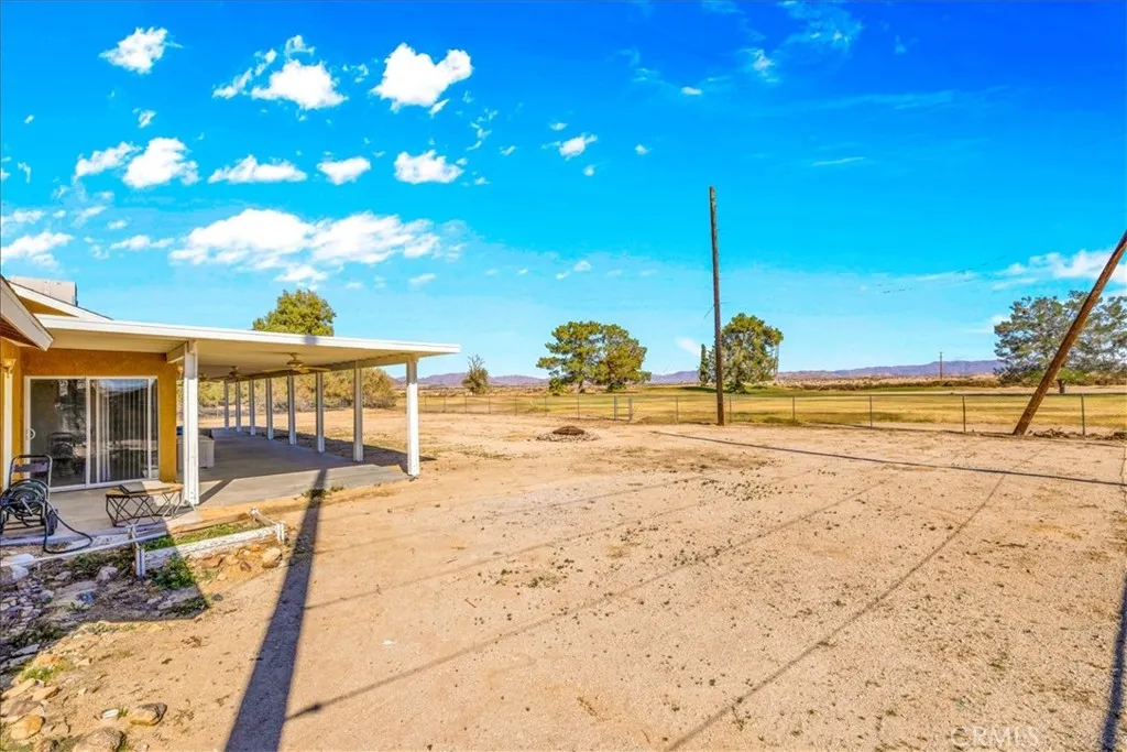 4623 Saddlehorn Road, 29 Palms, California 92277 home-pic-36