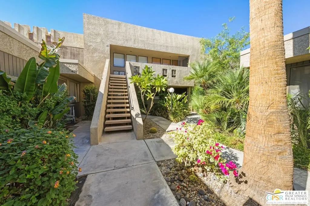 413 Bradshaw Lane 76, Palm Springs, California 92262 home-pic-1