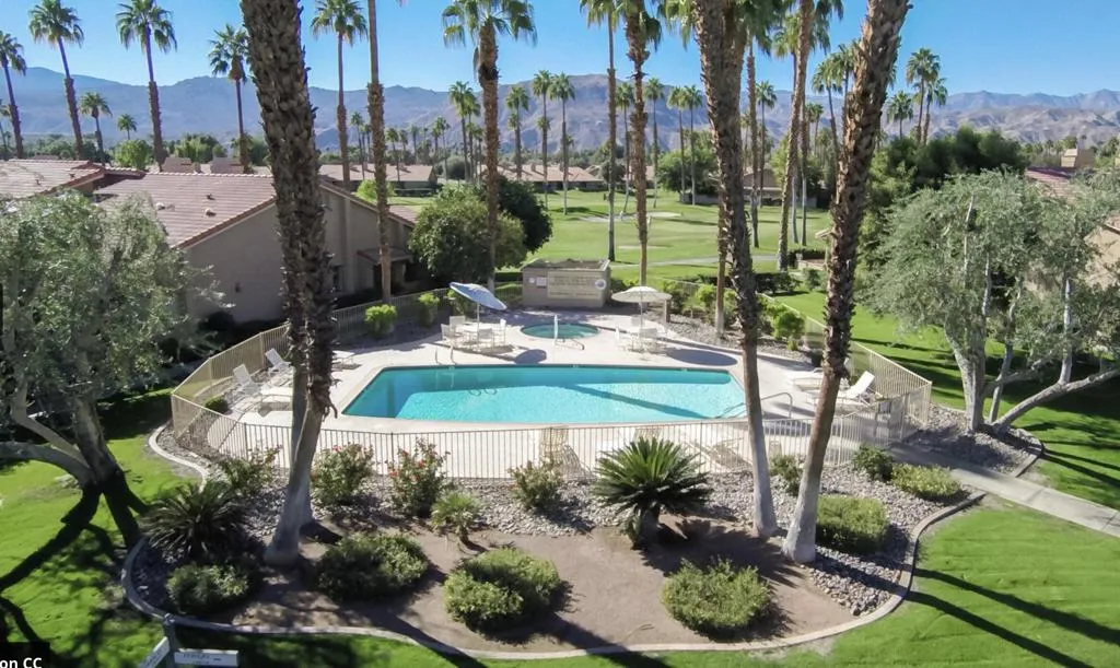 142 Camino Arroyo S, Palm Desert, California 92260 home-pic-28