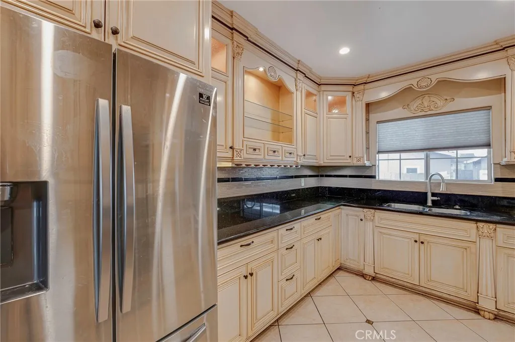 8023 Hooper Ave, Los Angeles, California 90001 home-pic-13