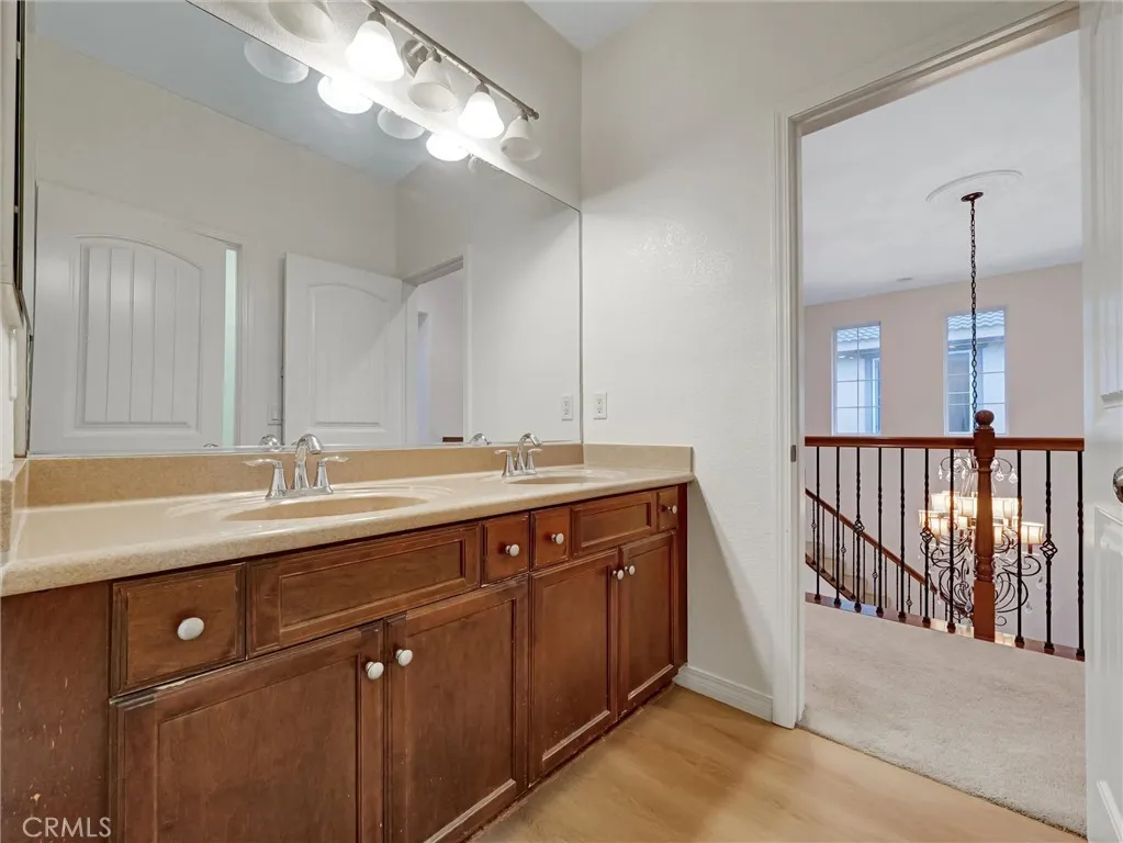 14169 Emmerglen, Eastvale, California 92880 home-pic-60
