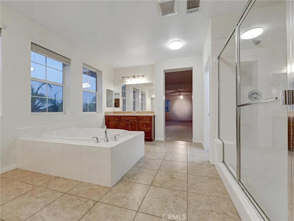 14169 Emmerglen, Eastvale, California 92880 home-pic-48