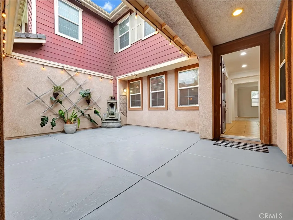 14169 Emmerglen, Eastvale, California 92880 home-pic-7