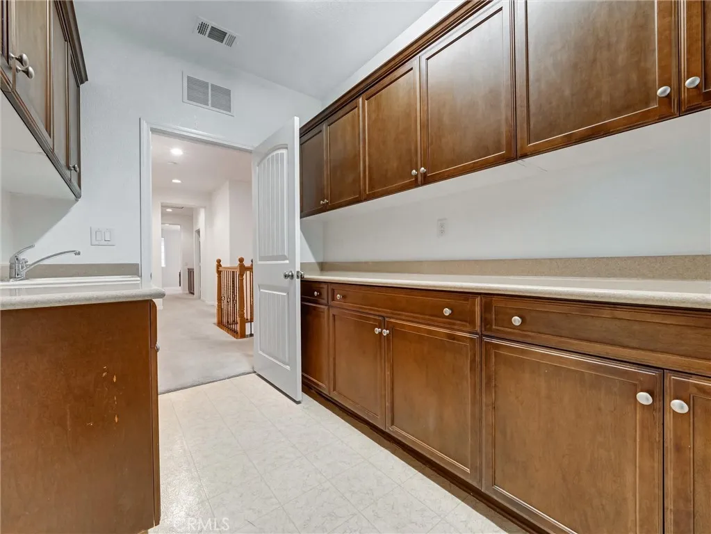 14169 Emmerglen, Eastvale, California 92880 home-pic-63