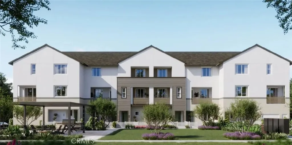 1330 W Oakcrest Paseo, Ontario, California 91762 home-pic-6