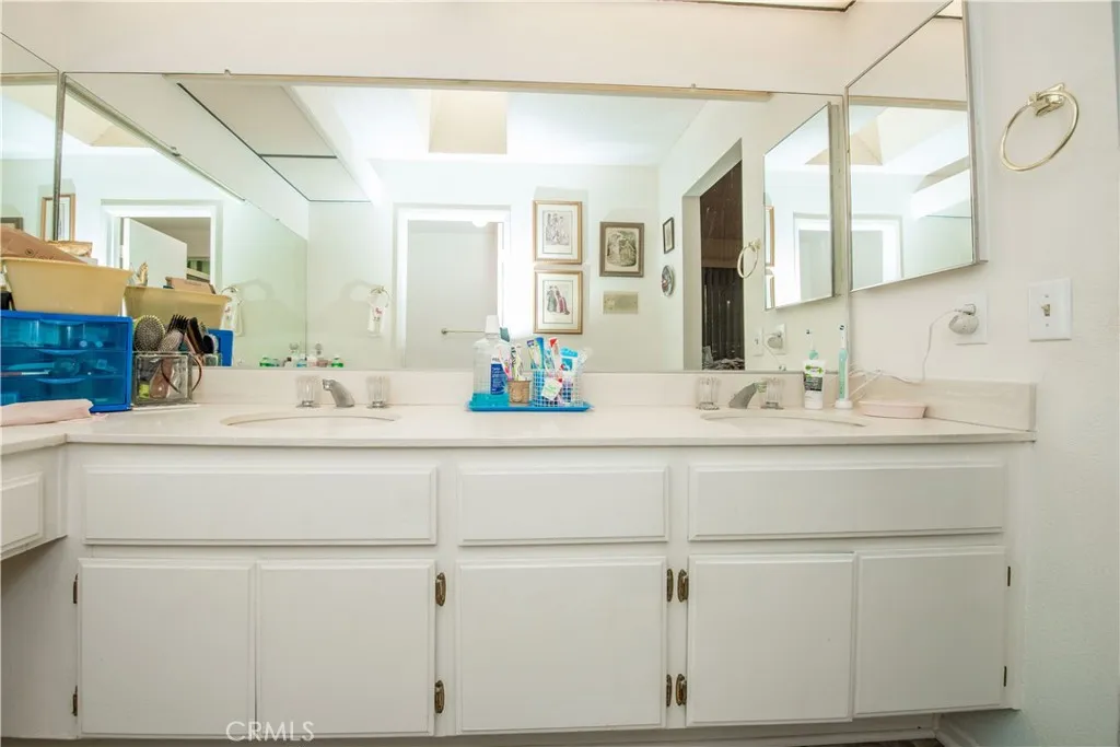 1893 S Starfire, Corona, California 92879 home-pic-23