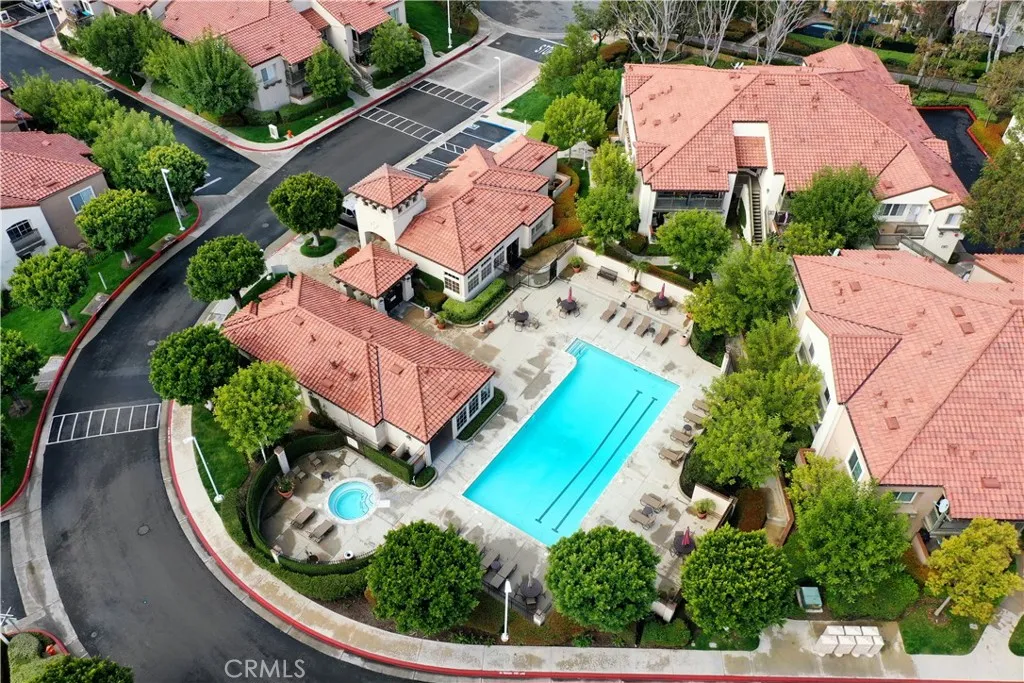 181 S Cross Creek Road, Orange, California 92869 home-pic-15