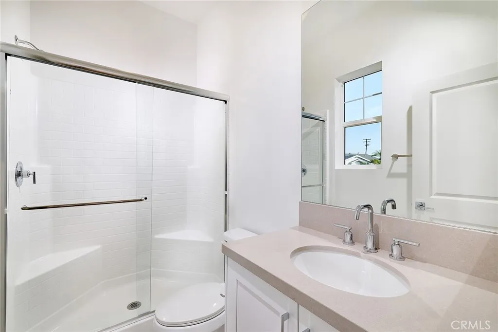 16033 Willow Court, Whittier, California 90604 home-pic-17