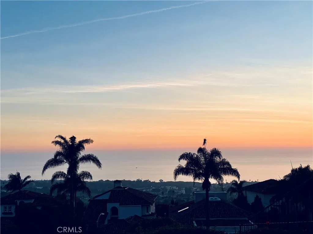 527 Avenida Buenos Aires, San Clemente, California 92672 home-pic-5
