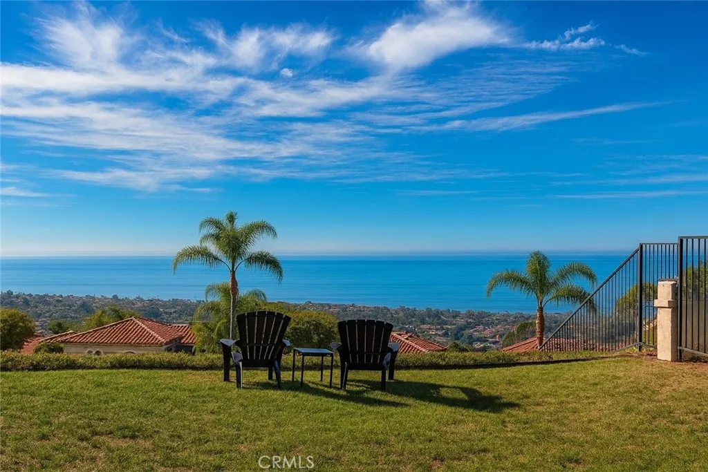 527 Avenida Buenos Aires, San Clemente, California 92672 home-pic-1