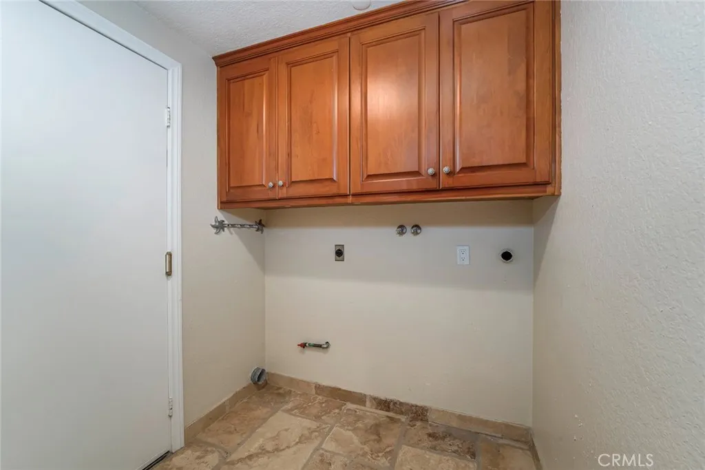 527 Avenida Buenos Aires, San Clemente, California 92672 home-pic-37