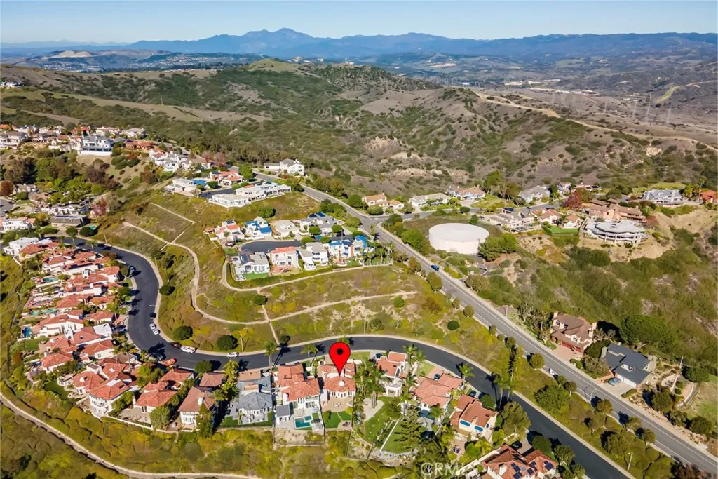 527 Avenida Buenos Aires, San Clemente, California 92672 home-pic-47