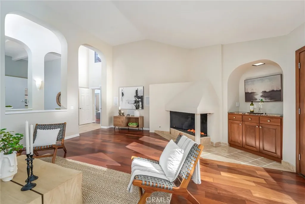 527 Avenida Buenos Aires, San Clemente, California 92672 home-pic-15