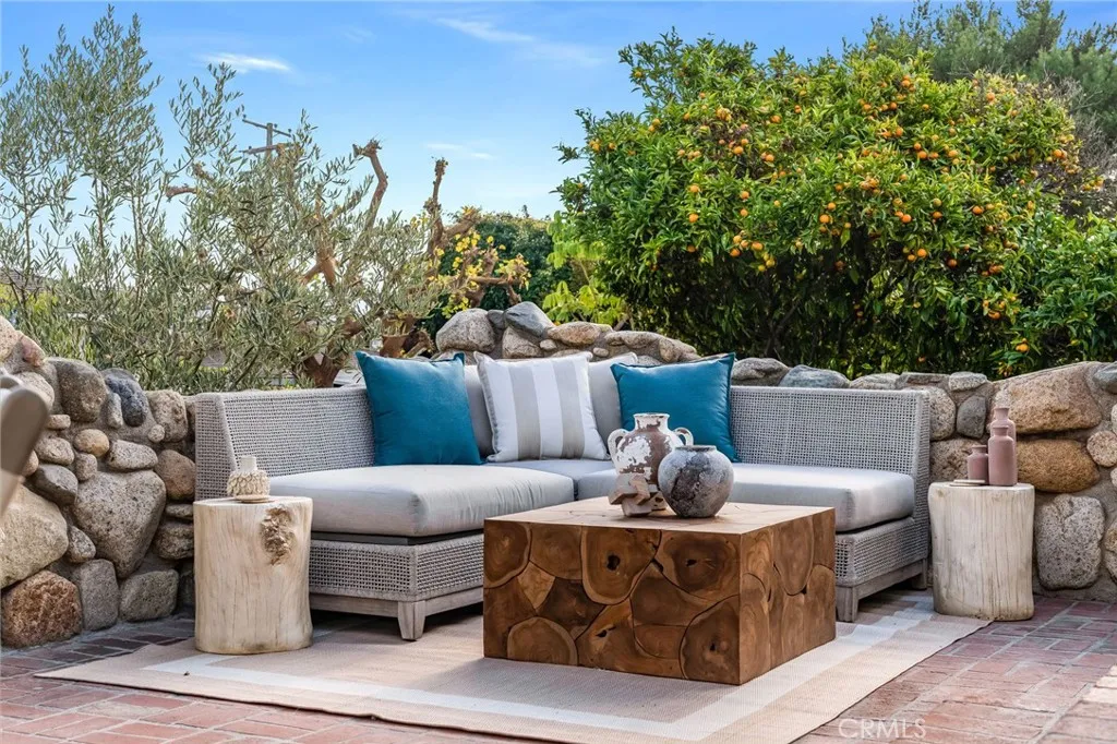 358 Flora, Laguna Beach, California 92651 home-pic-22