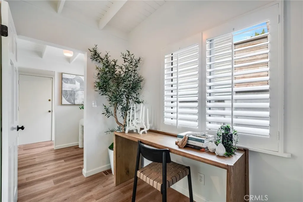 358 Flora, Laguna Beach, California 92651 home-pic-17