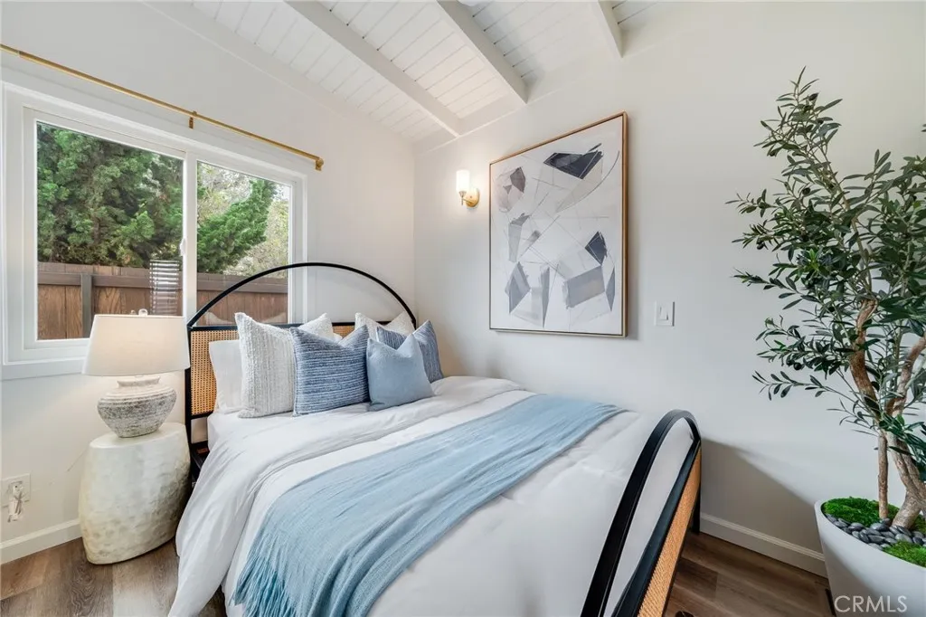 358 Flora, Laguna Beach, California 92651 home-pic-14