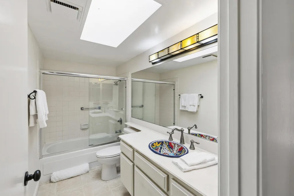 44695 Monaco Circle, Palm Desert, California 92260 home-pic-25