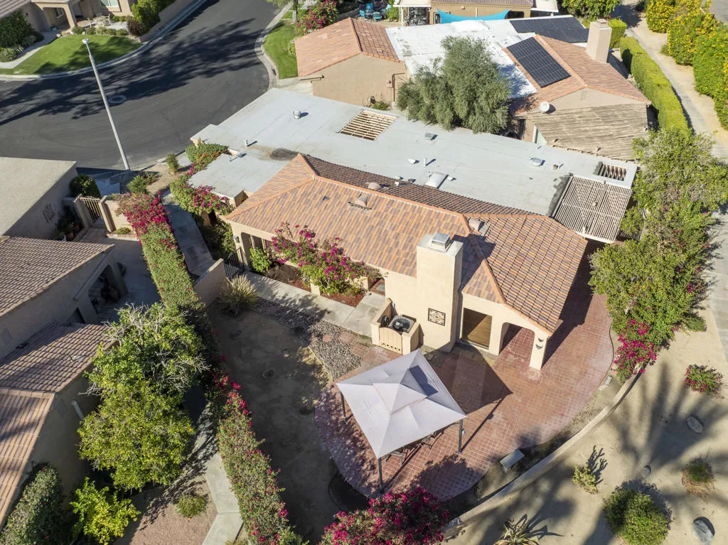 44695 Monaco Circle, Palm Desert, California 92260 home-pic-5