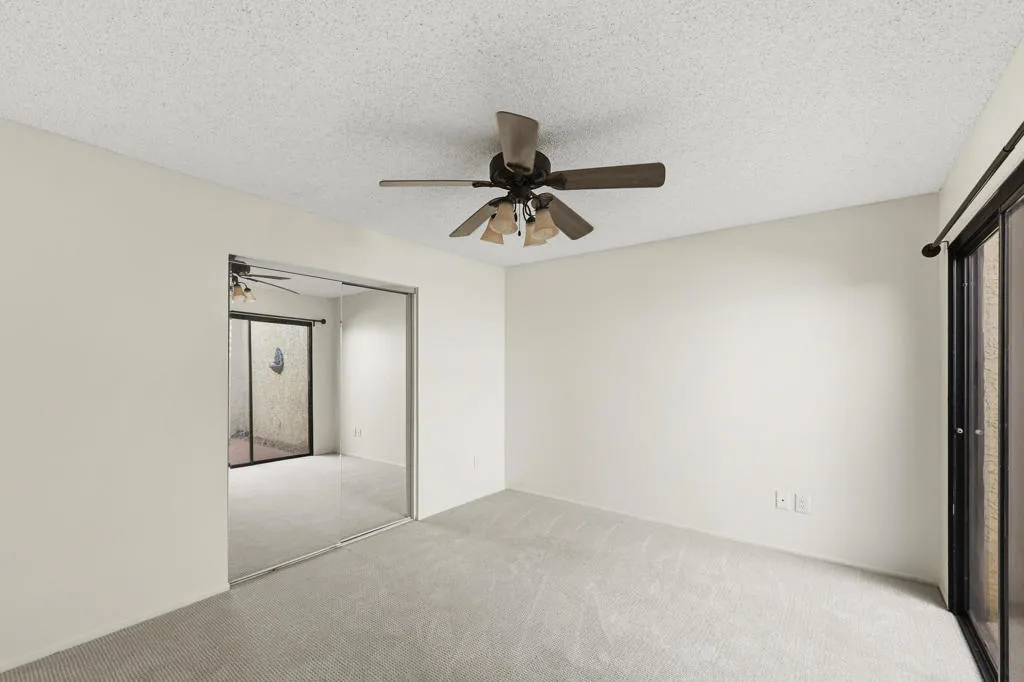 44695 Monaco Circle, Palm Desert, California 92260 home-pic-26