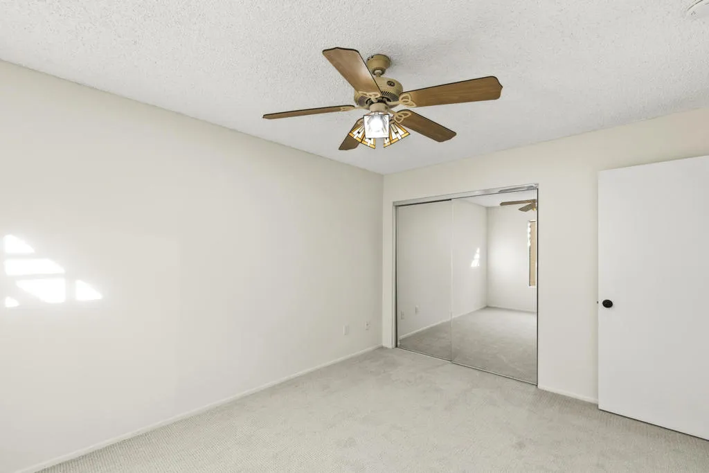 44695 Monaco Circle, Palm Desert, California 92260 home-pic-24