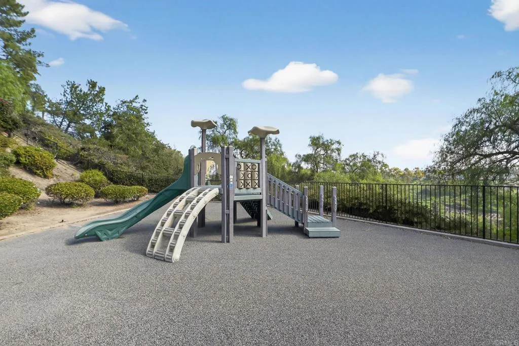 1532 Apache Drive D, Chula Vista, California 91910 home-pic-26