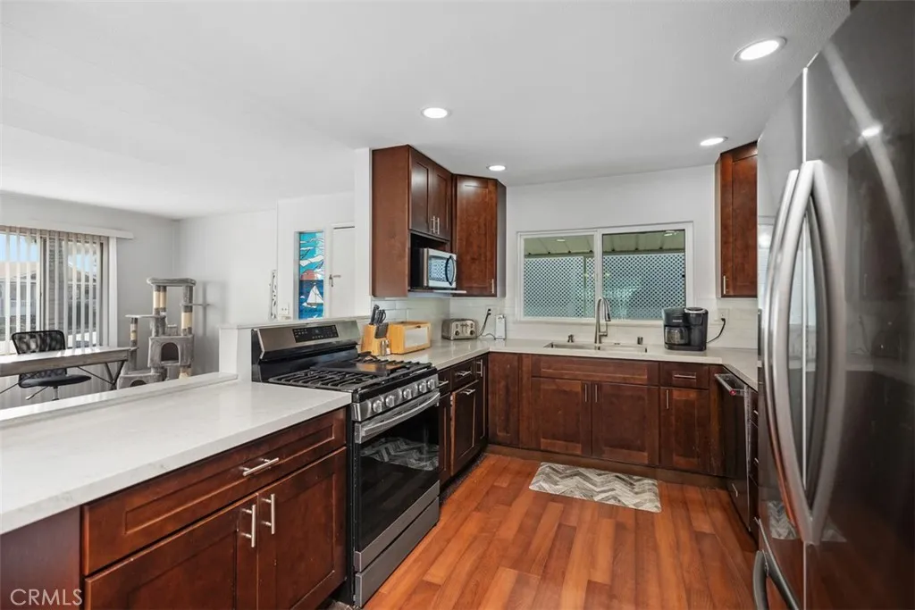 Beautifully Remodeled kitchen