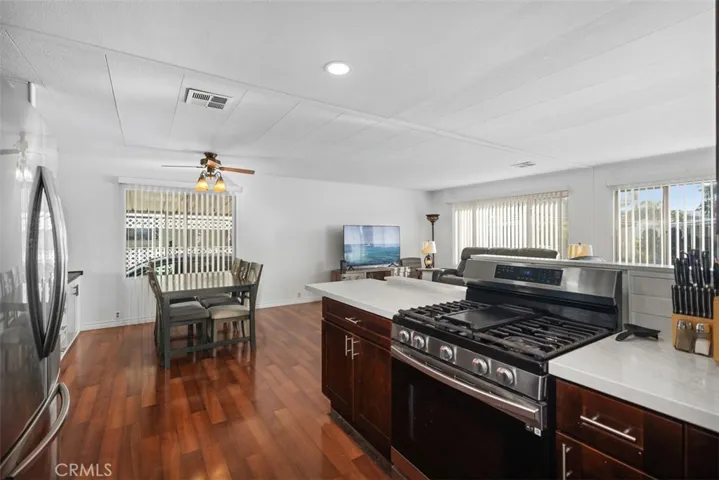 26000 Avenida Aeropuerto 12, San Juan Capistrano, California 92675