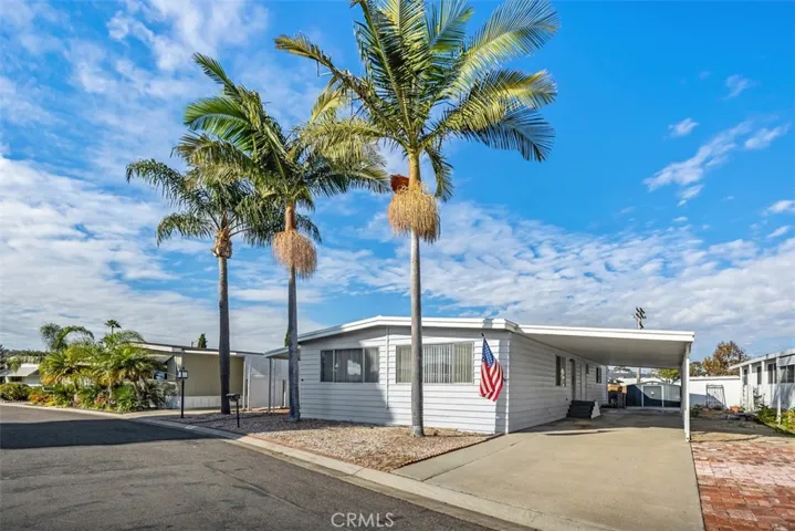 Great size lot!
Excellent location!