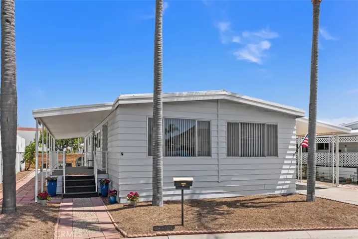 26000 Avenida Aeropuerto 12, San Juan Capistrano, California 92675