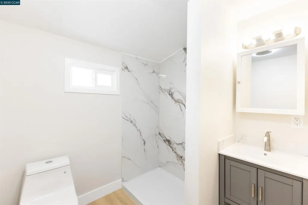 3500 66th Ave, Oakland, California 94605 home-pic-21