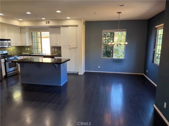 122 Vintage 20, Irvine, California 92620