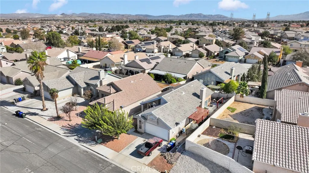 14979 Buckskin Road, Victorville, California 92394 home-pic-31