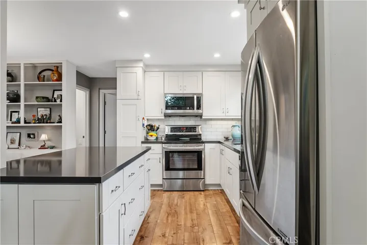91 Calle Aragon D, Laguna Woods, California 92637