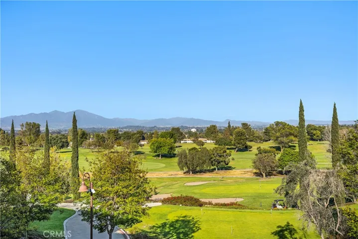 91 Calle Aragon D, Laguna Woods, California 92637