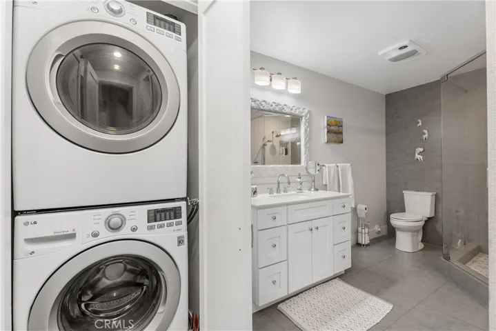 91 Calle Aragon D, Laguna Woods, California 92637