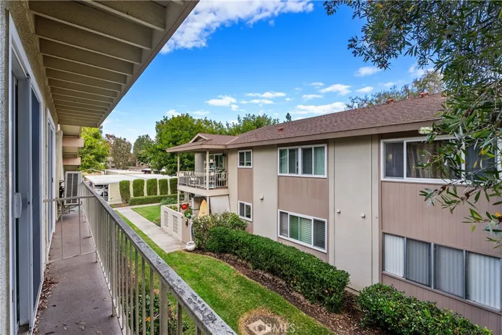 91 Calle Aragon D, Laguna Woods, California 92637