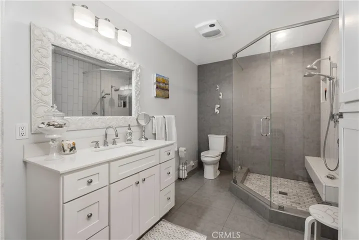 91 Calle Aragon D, Laguna Woods, California 92637