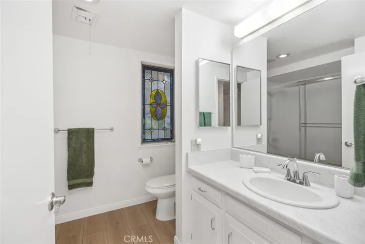 Ensuite bathroom