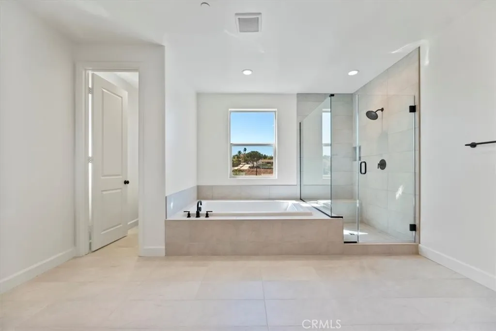 2908 Mesa Glen, Escondido, California 92026 home-pic-8