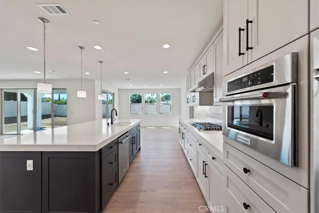 2908 Mesa Glen, Escondido, California 92026 home-pic-0