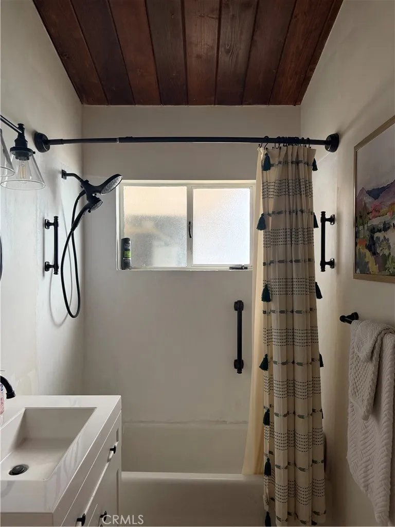 6922 Datura, 29 Palms, California 92277 home-pic-7