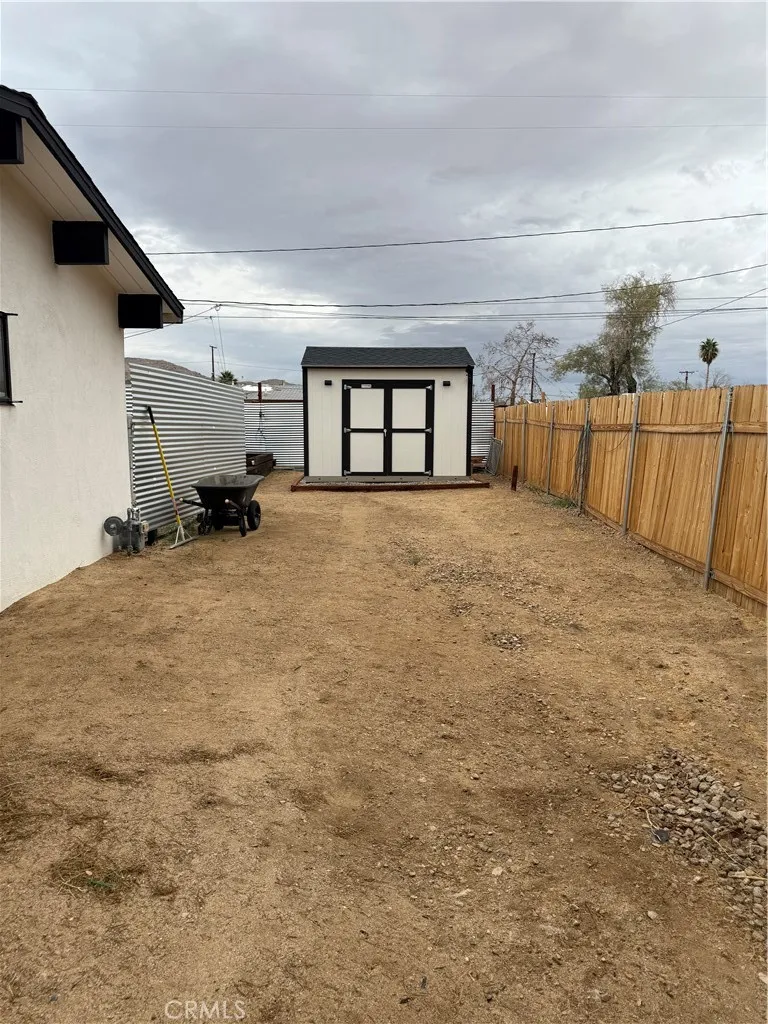 6922 Datura, 29 Palms, California 92277 home-pic-20