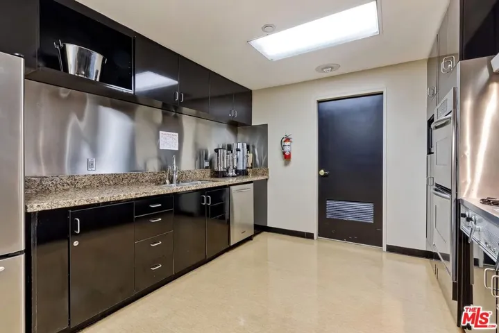 Community Kitchen off of Multi
