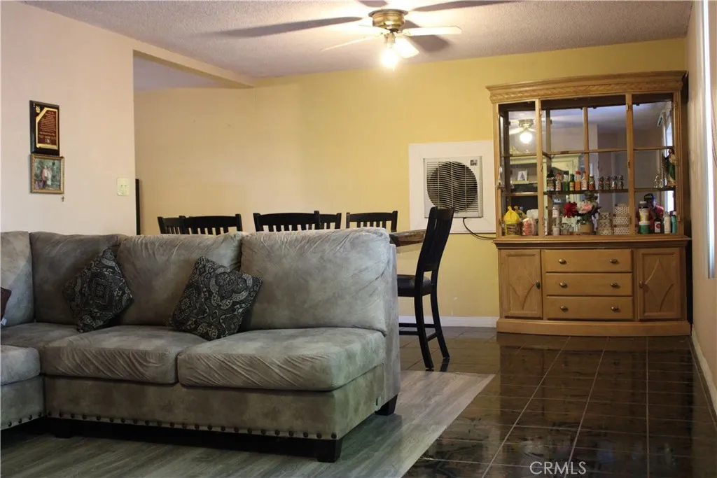 6392 Rustic, Jurupa Valley, California 92509 home-pic-7