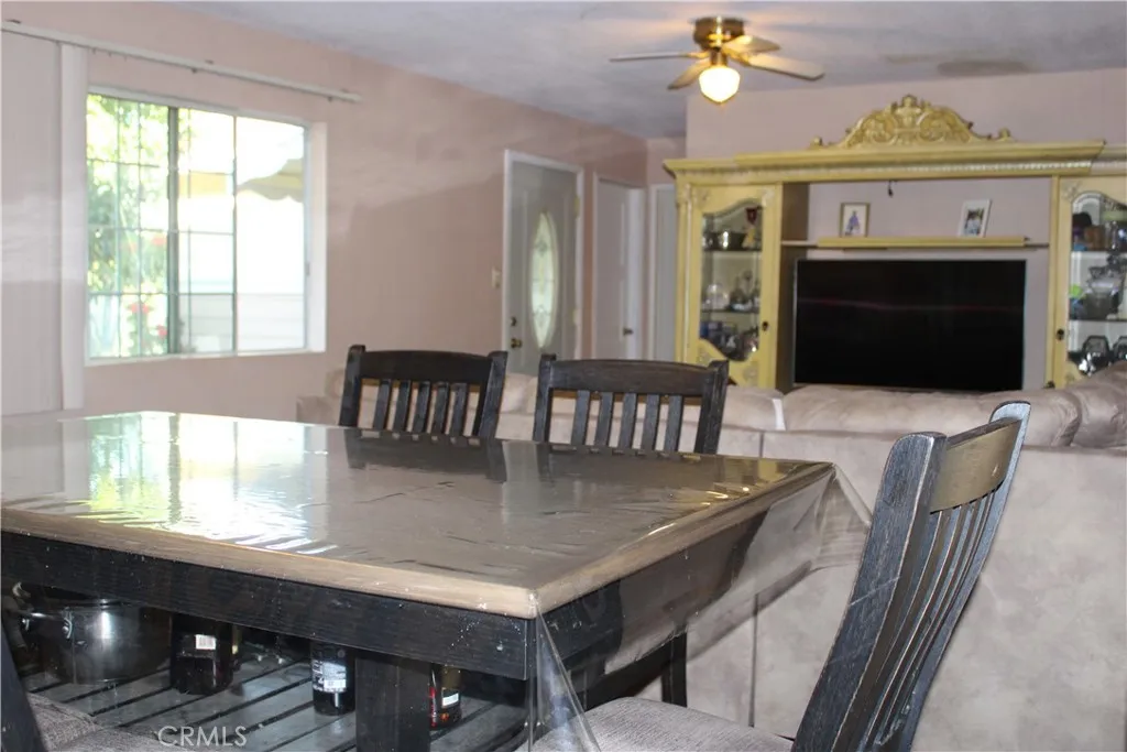 6392 Rustic, Jurupa Valley, California 92509 home-pic-11