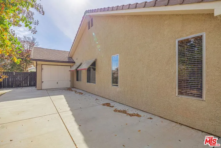 5811 Corinthian Place, Lancaster, California 93536